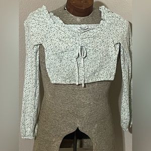 Arizona Jean CO Smocked Flower Crop in XS